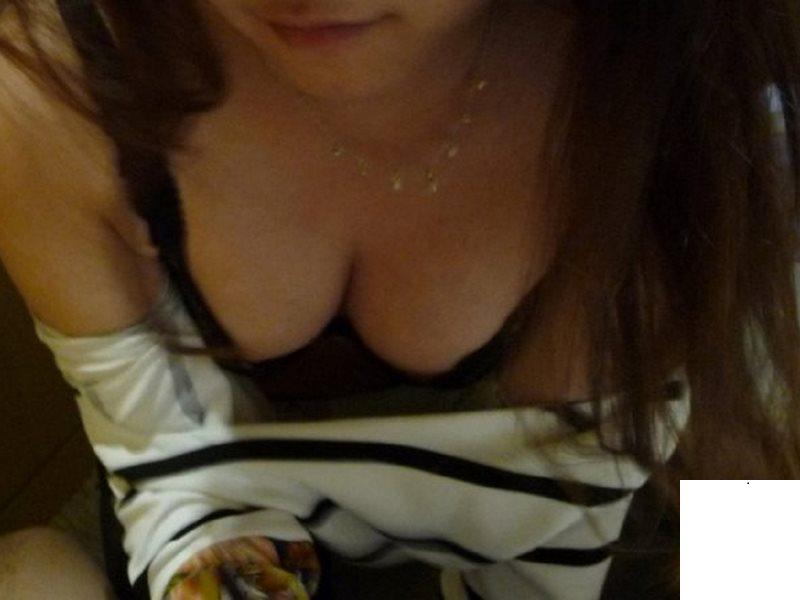 口活不錯的女友 口的我好爽 (17P)