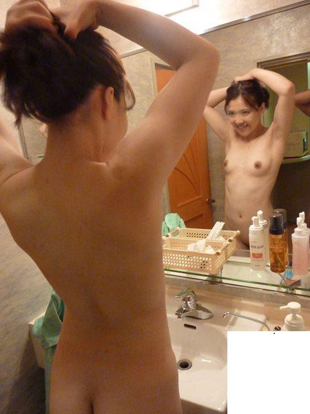 把女友陰毛剃掉後 穴穴變美了唷 (22P)
