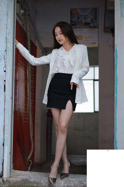 【IESS異思趣向系列】天天意願《 小婕的冷豔嘿絲 》小婕【82P】