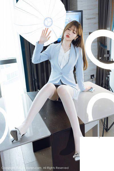【Xiuren秀人系列】2022.03.02 No.4658 美桃醬 完整版無水印寫真【65P】