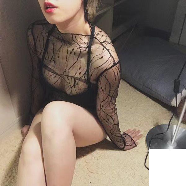 愛妻蕾絲透視裝美圖分享 (11P)