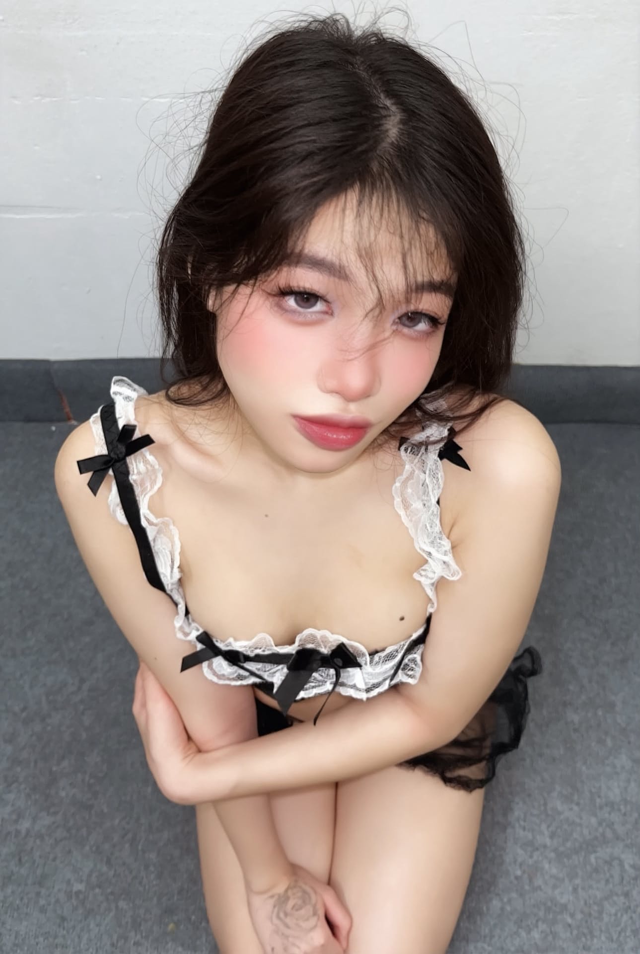 OnlyFans 基拉VIP专属频道，内含基拉VIP成人写真