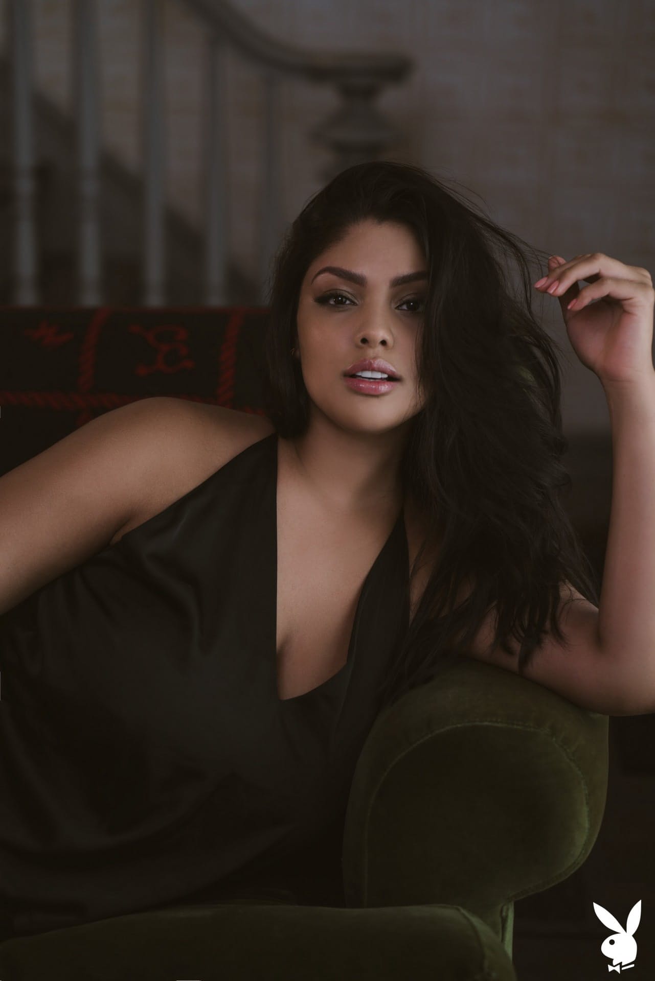 墨西哥大胸美女 Jocelyn Corona 在家中炫耀