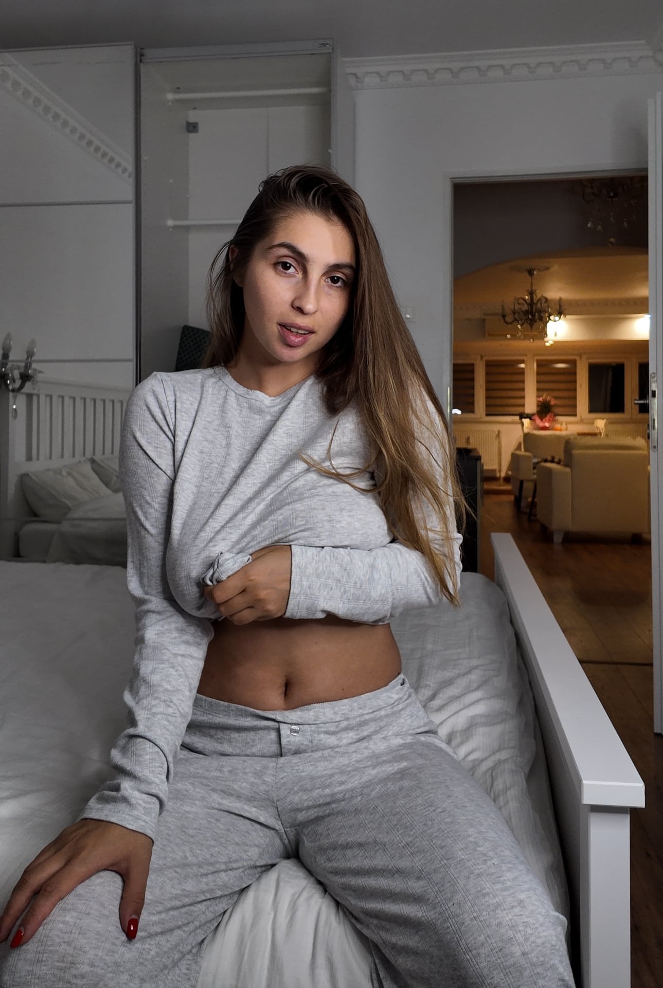 OnlyFans苏丹艾苏由苏丹艾苏出演的裸照