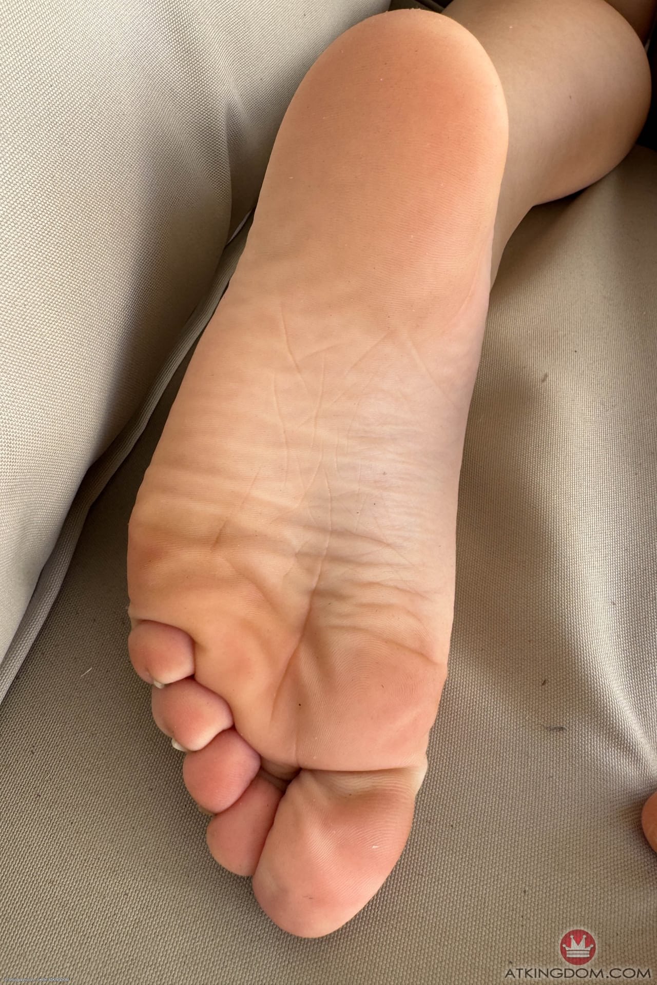 ATK Petites 由 Juniper Ren 演出的裸体写真