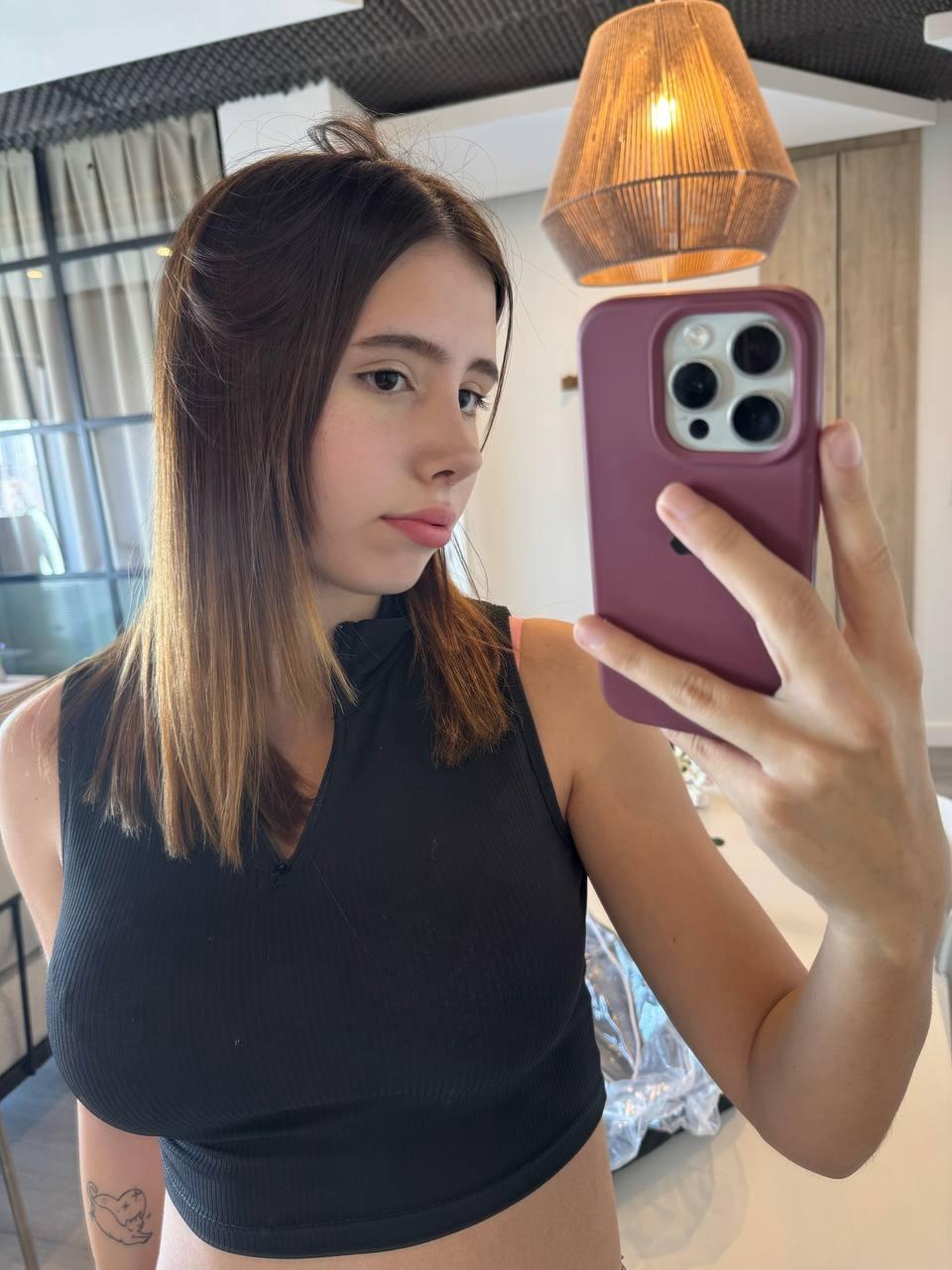 OnlyFans Llolla 可爱火辣 XXX