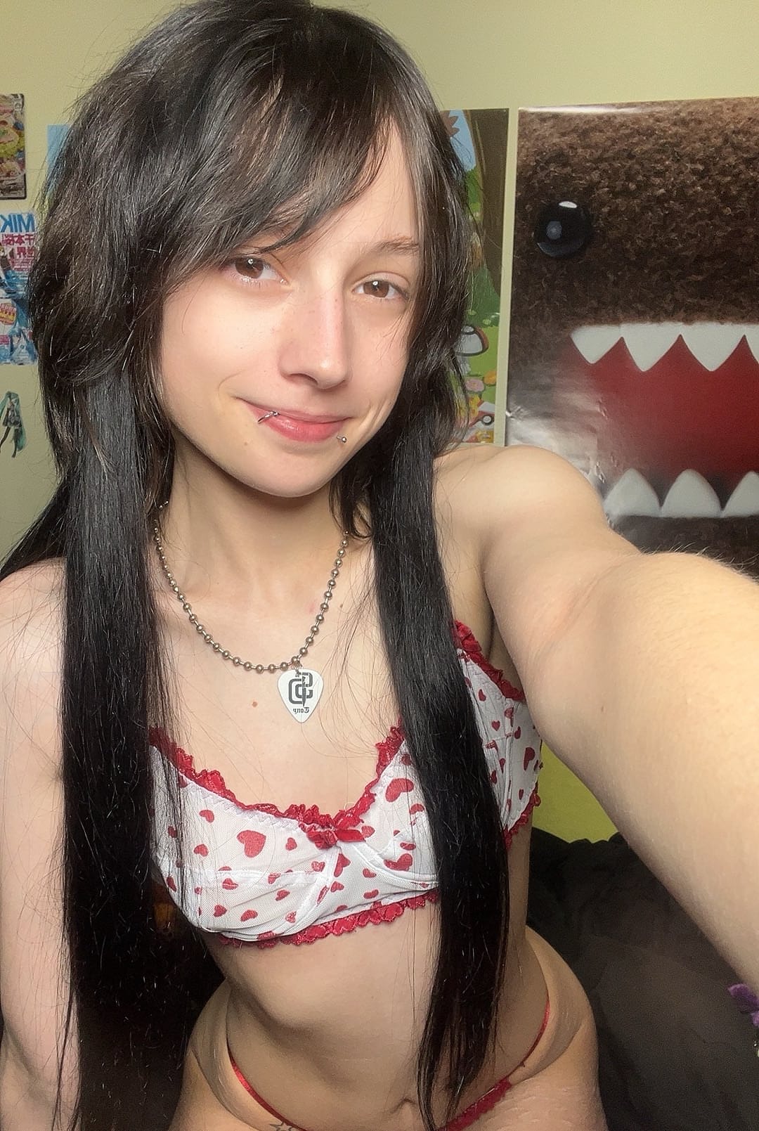 OnlyFans 海莉·霍尔斯 主演 海莉·霍尔斯 XXX 照片
