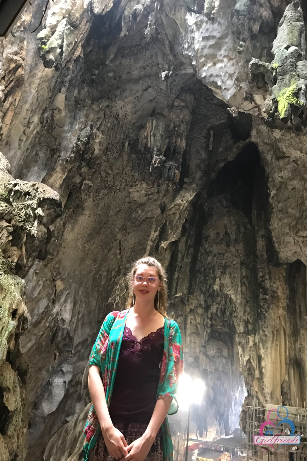 俄罗斯美女 Elena Koshka 在度假照片合集中展示她毛茸茸的阴户