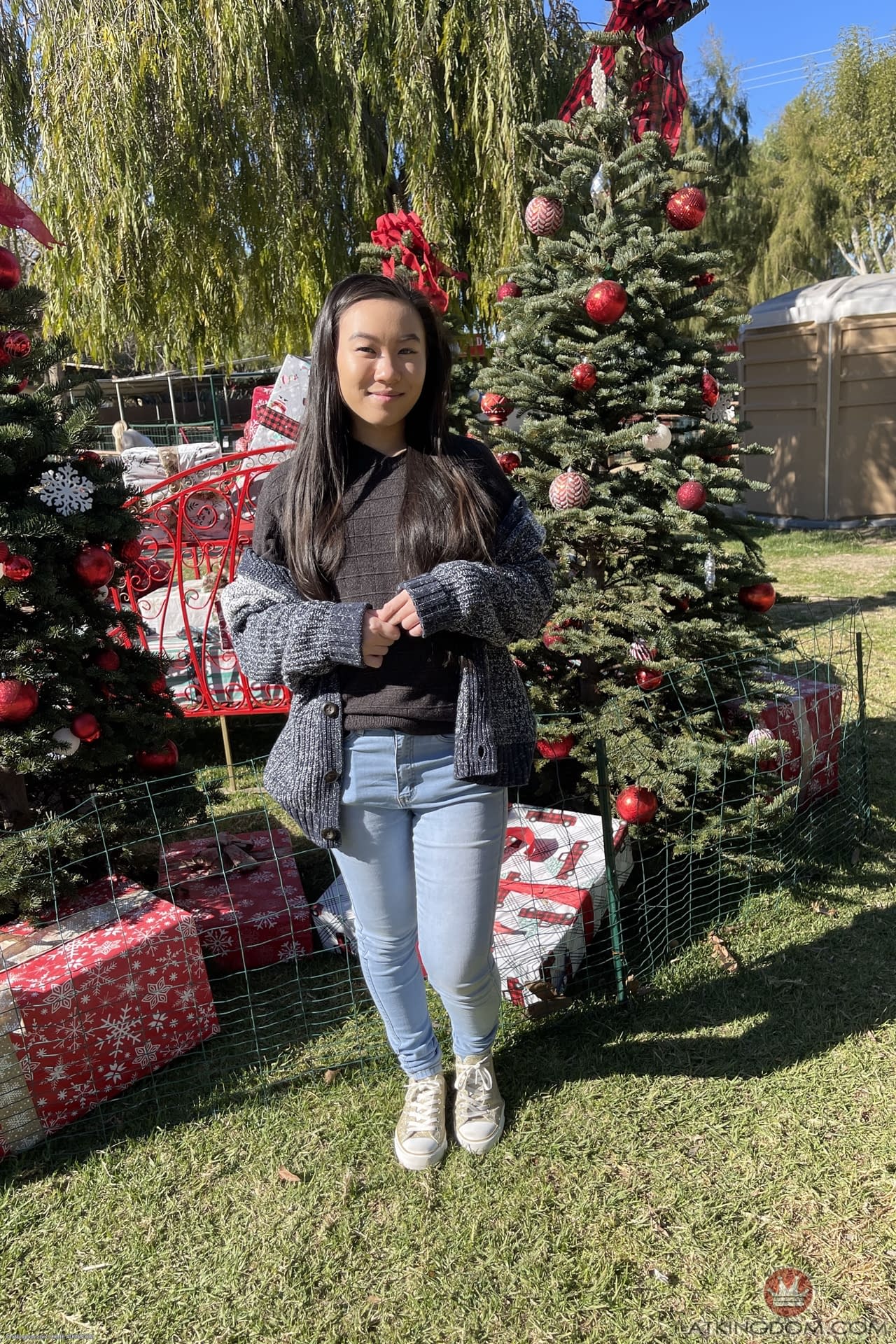 亚洲女友 Kimmy Kimm 近距离暴露自己的小穴和大屁股