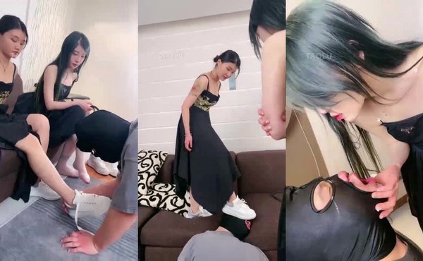 母狗喝自己的尿 转身吐给公狗
